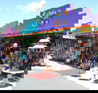Colour Me Crazy - Holiday Cairns