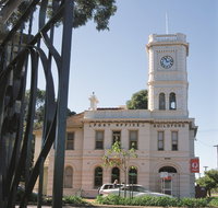 Guildford Post Office - Holiday Cairns