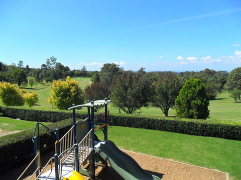 Springwood Country Club - Holiday Cairns 1