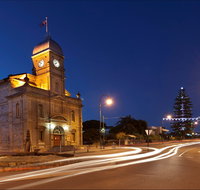 The Albany Town Hall - Holiday Cairns
