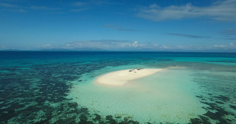 Vlassof Cay - Holiday Cairns 0