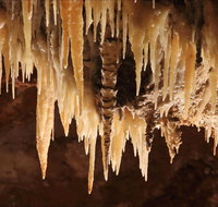 Wollondilly Cave - Holiday Cairns
