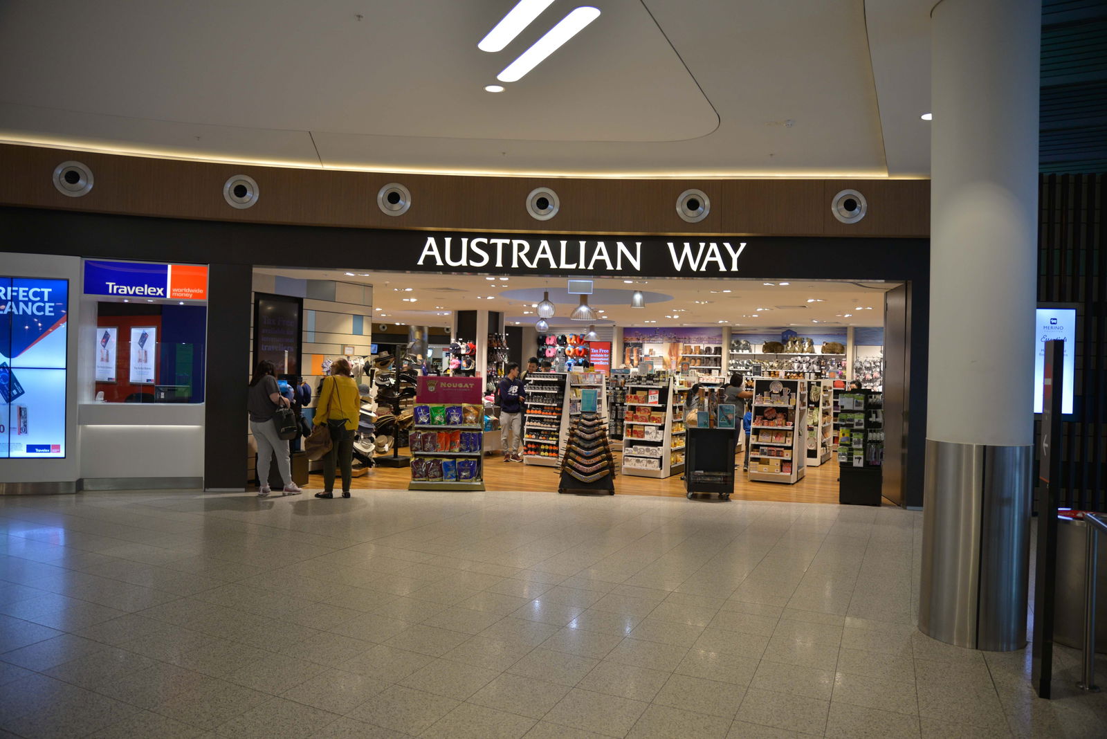Perth Airport WA Holiday Cairns