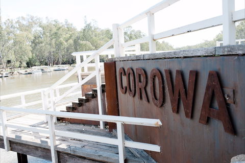 Corowa Foreshore - Holiday Cairns 0