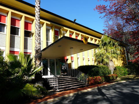 Germany, Embassy Of - Holiday Cairns 0