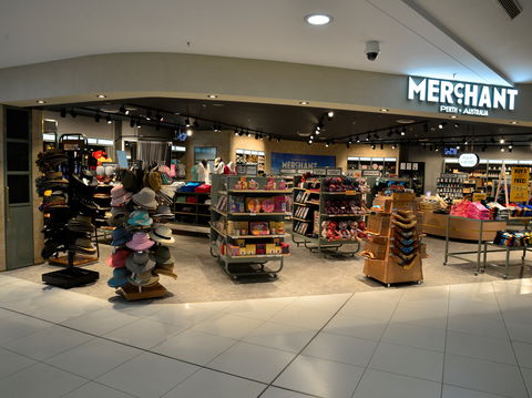 Merchant - Perth Airport T4 Domestic - Holiday Cairns 0