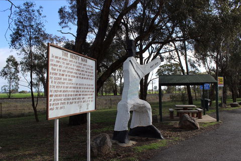 The Henty Man - Holiday Cairns 0