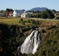 Waratah Falls - Holiday Cairns