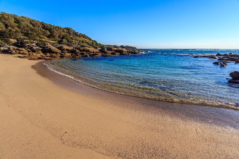 Wilsons Beach - Holiday Cairns 0