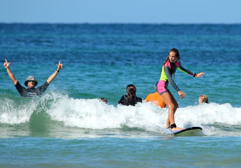 Solitary Islands Surf School - Woolgoolga And Sawtell - Holiday Cairns 0