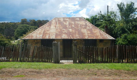 Beyers Cottage - Holiday Cairns 0