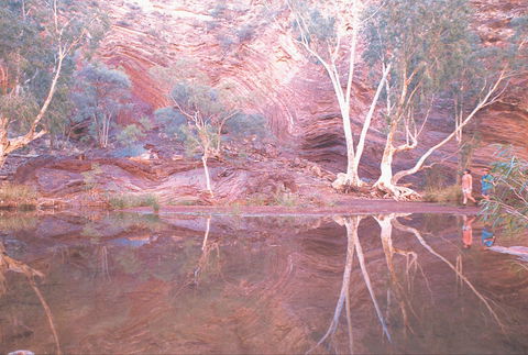 Hamersley Gorge - Holiday Cairns 1