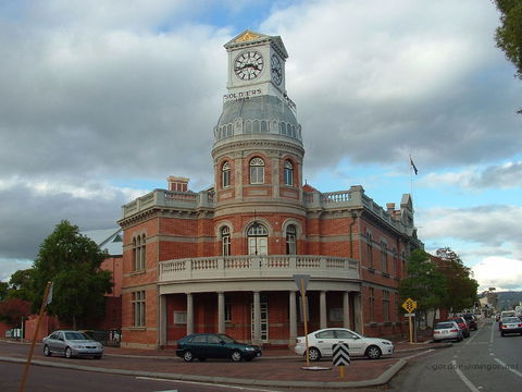 Midland Town Hall - Holiday Cairns 0