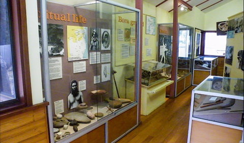 Minjungbal Aboriginal Cultural Centre - Holiday Cairns 1