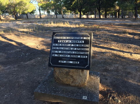 Moonta Cemetery Walks - Holiday Cairns 1