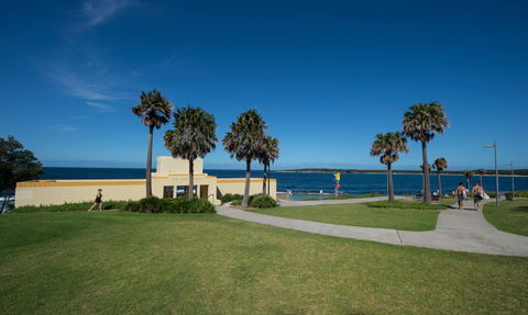 Oak Park - Holiday Cairns 0