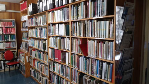 Tasmanian Family History Society Inc. Hobart Branch - Holiday Cairns 1