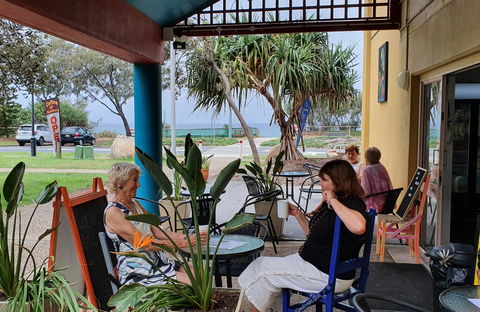 The Royal Queensland Art Society Inc. - Holiday Cairns 2