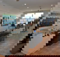 Gallery 45 - Holiday Cairns