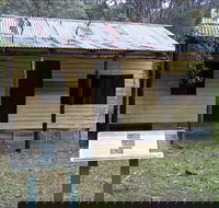 Scutts Hut - Holiday Cairns