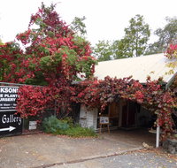 The Gallery Mt Macedon - Holiday Cairns