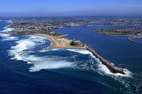 25-30 Minute Newcastle & Macquarie Helicopter Shared Flight - Holiday Cairns 4