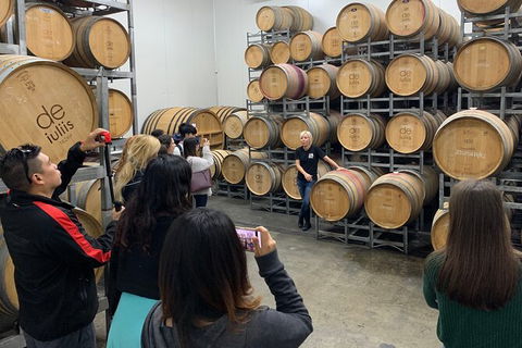 Hunter Valley Small Group Wine, Gin, Cheese & Chocolate Tour - Holiday Cairns 8