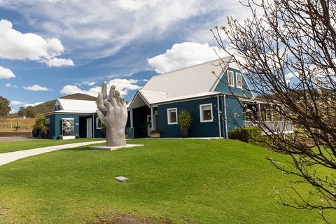 Private Full-Day Wine Tour In Hunter Valley - Holiday Cairns 1