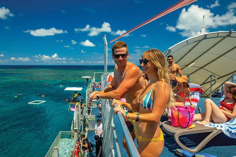 Outer Reef Pontoon Experience From Cairns - Holiday Cairns 7