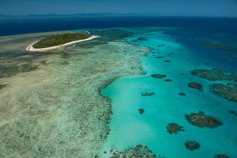 40-Minute Great Barrier Reef Scenic Flight From Cairns - Holiday Cairns 7