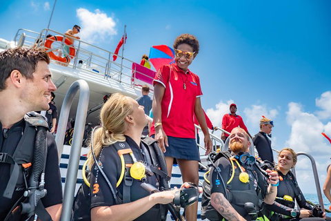 Great Barrier Reef Tour With Indigenous Sea Rangers-Dreamtime Dive And Snorkel - Holiday Cairns 5
