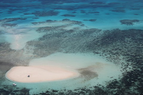 Great Barrier Reef High-Wing Scenic Flight From Cairns - Holiday Cairns 2