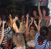 Cairns Pub  Club Tour - Holiday Cairns