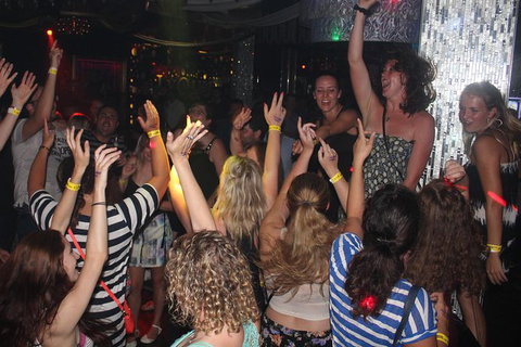 Cairns Pub & Club Tour - Holiday Cairns 0