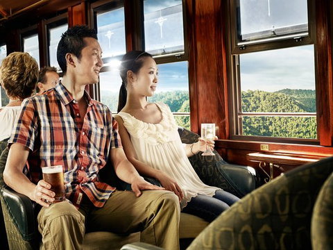 Kuranda Day Tour, TKS-3 Wildlife Gold 930 - Holiday Cairns 0