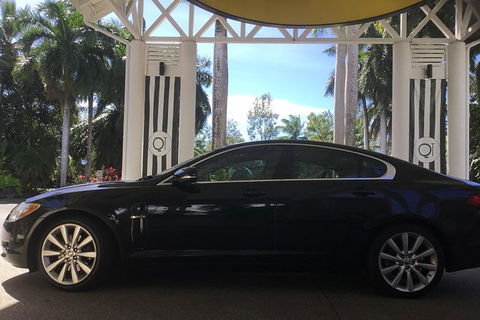 Jaguar Limousine Transfer Cairns Airport To City Or Return - Holiday Cairns 2