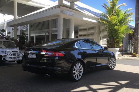 Jaguar Limousine Transfer Cairns Airport To City Or Return - Holiday Cairns 4