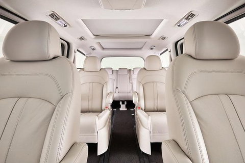 Luxury Van, Private Transfer, Cairns Airport - Palm Cove. - Holiday Cairns 2