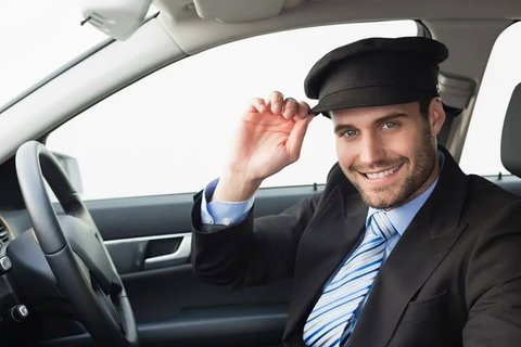 Cairns To Port Douglas Private Transfer - Holiday Cairns 0