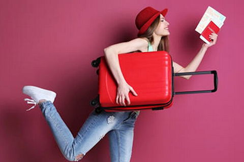 SHUTTLE - CAIRNS AIRPORT TO PORT DOUGLAS (or Reverse) - Holiday Cairns 0