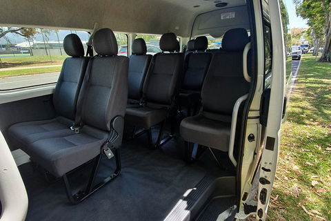 Cairns Airport Private Chater Transfer - Holiday Cairns 1
