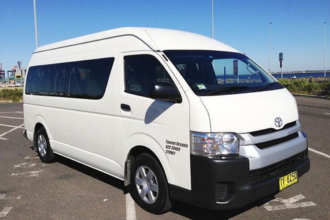 Cairns Airport Private Chater Transfer - Holiday Cairns 0