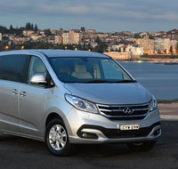 Express Private Transfer from Cairns Airport to Cairns City - Holiday Cairns