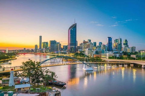 Arrival Private Transfers: Brisbane Airport BNE To Brisbane In Business Car - Holiday Cairns 6