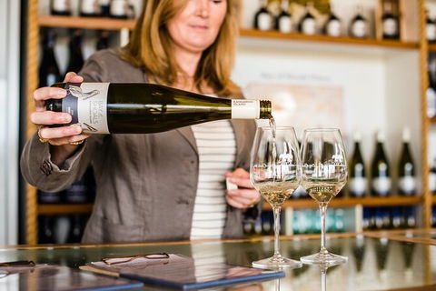 Heritage, Wine & Gin Tours - Holiday Cairns 5