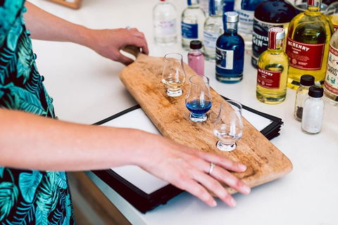 Boutique Gin Tour - Holiday Cairns 10