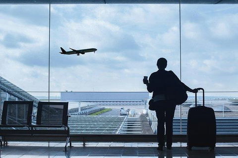 Private Transfer: Avalon International Airport (AVV) To Melbourne - Holiday Cairns 0