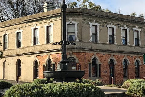 Alices Journeys Guided Walking Tours Of Daylesford - Holiday Cairns 0