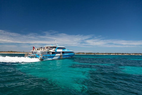 Perth To Rottnest Island Roundtrip Ferry Ticket - Holiday Cairns 1