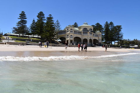 Private Tours Of Perth And Fremantle By Luxury Vehicle - Holiday Cairns 4